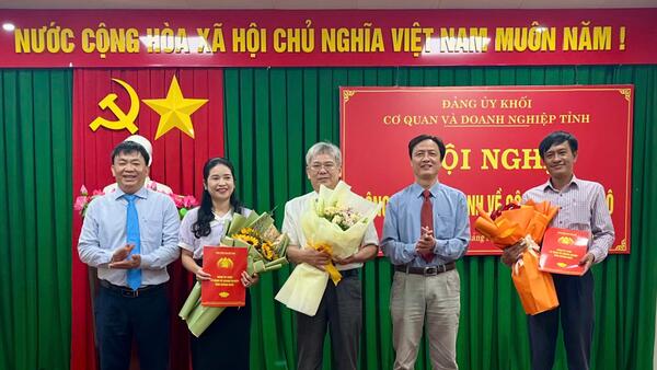 Hội nghị công bố quyết định về công tác cán bộ