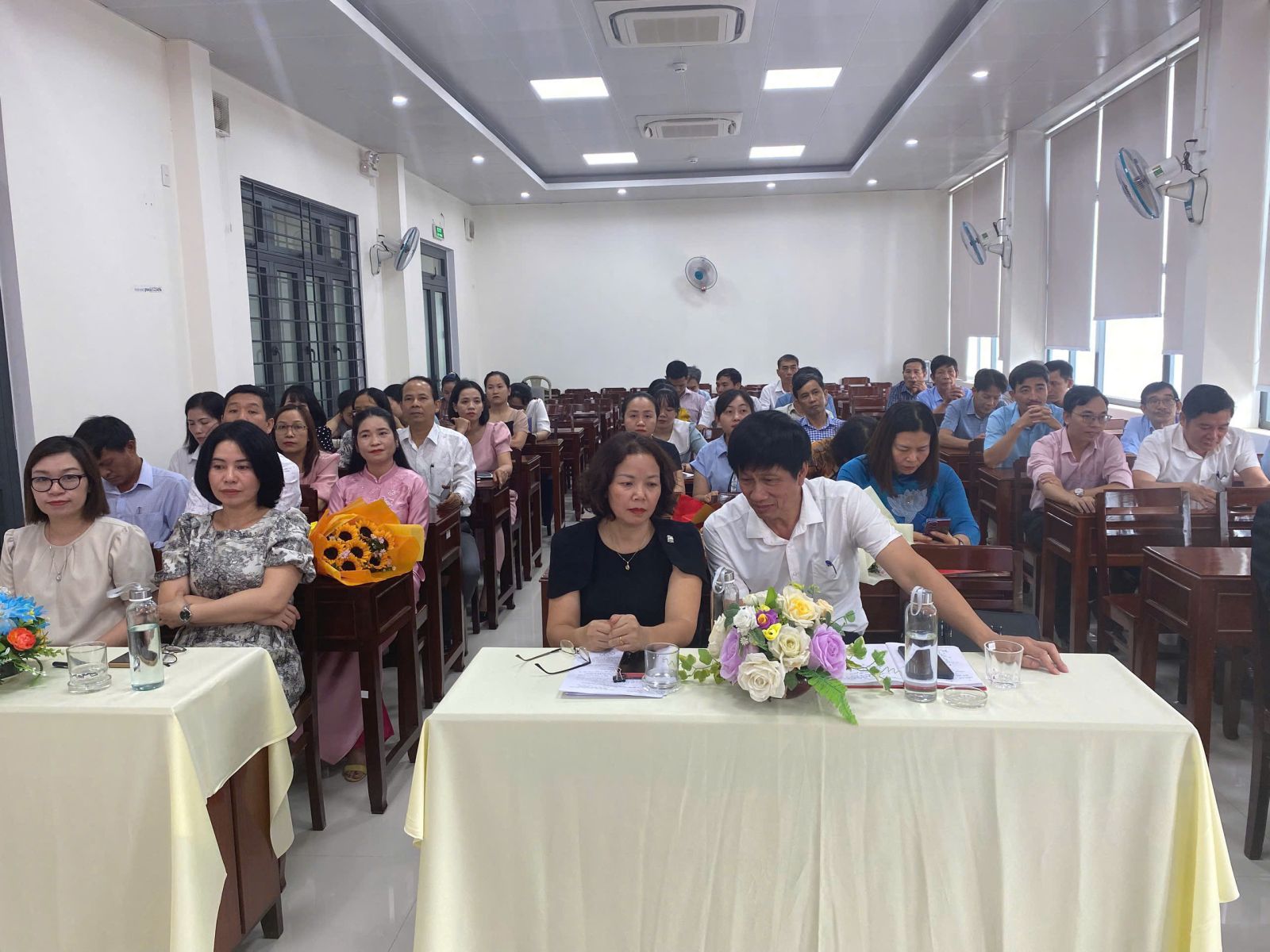 Quang cảnh Hội nghị